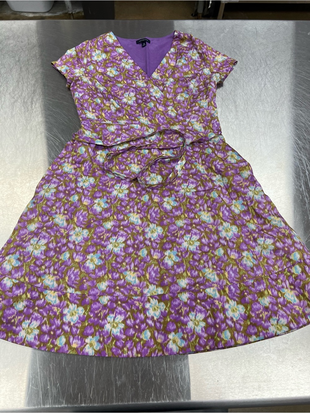 Lands' End Purple Floral V-Neck Tie-Waist Midi Dress Women’s 10